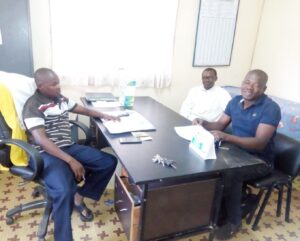 Photo-reunion-de-travail-a-Kante-340-02-2019